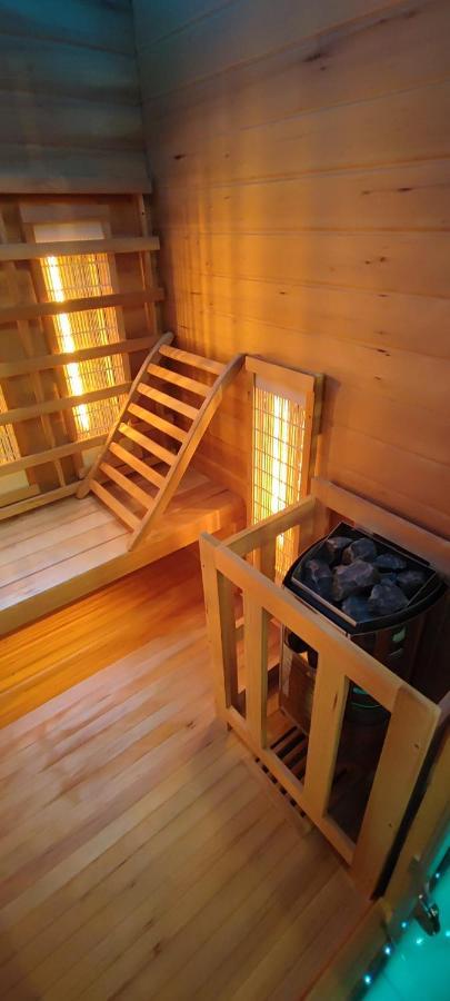 La Kaz Rhumantique Sauna And Spa Privatif La Rivière-Saint-Sauveur Kültér fotó